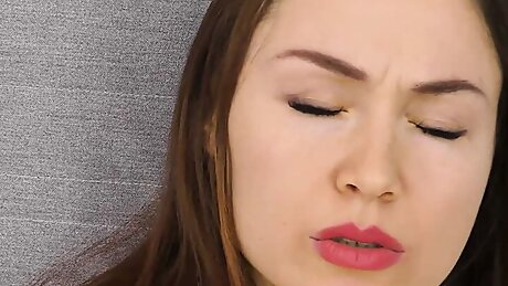 Solo Girl Macy Ssens Is Masturbating All Day, In 4k