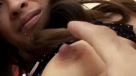 American Princess in Heat Vol.1 - Episode 2