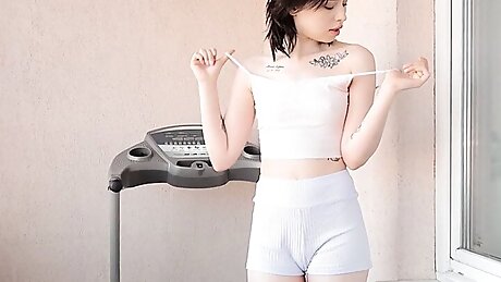 TeenMegaWorld - Beauty-Angels - Sweetie gets her solo satisfaction