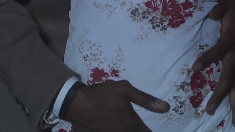 Hot Babe Sustains An Intense Fucking In A Close-Up Shoot