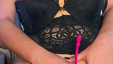 Hot Wife Sends Her Husband A Horny Video When He Was At Work