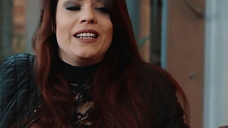 Private.com - Taylor Sands Loves A Cumshot To Her Cute Face!