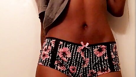 Shake a lil ass watch now