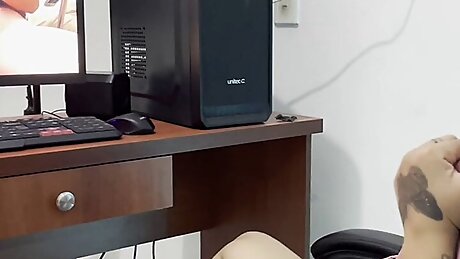 Watching My Stepsister Masturbate