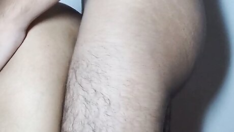 Girlfriend ko godi bana kar choda