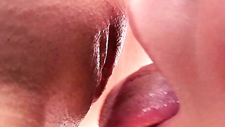 They are two wonderful babes that love pleasing each other