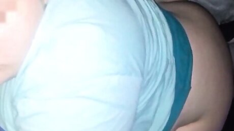 Playful BBW Pet Twerks and Sucks before Bed