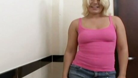 Hardcore in Bathroom